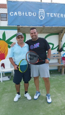 MANOLO VS JUAN CARLOS